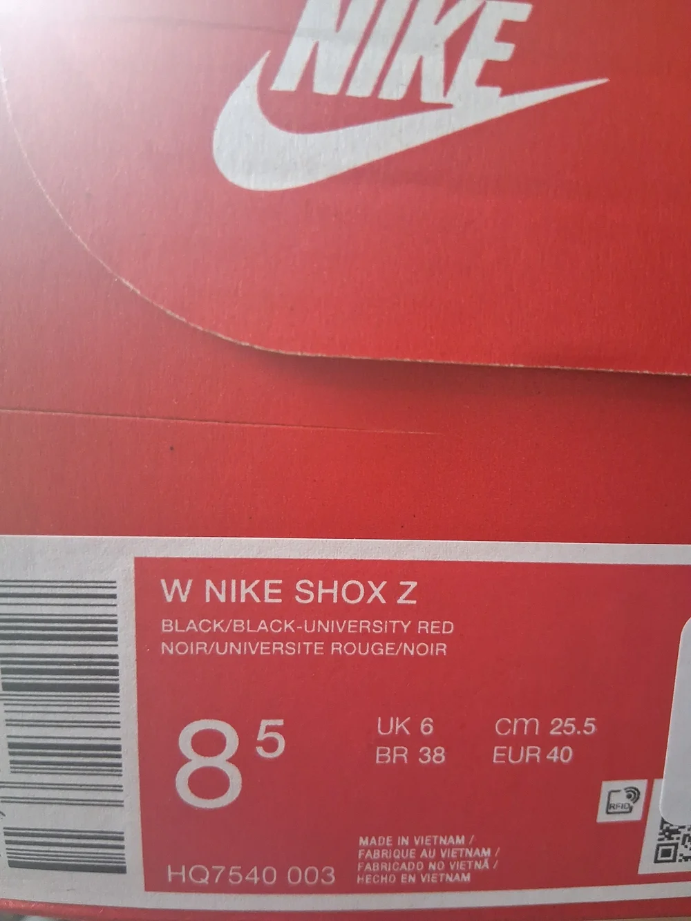 Nike Womens Shox Z  Black  Shoes with Visible Air Cushion